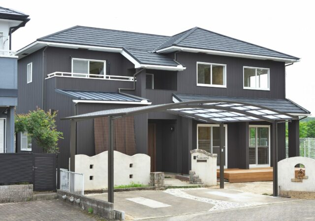 新築のように生まれ変わった家